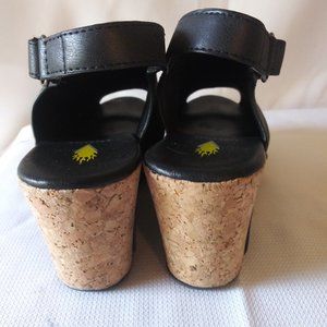 volatile picadillo shoes